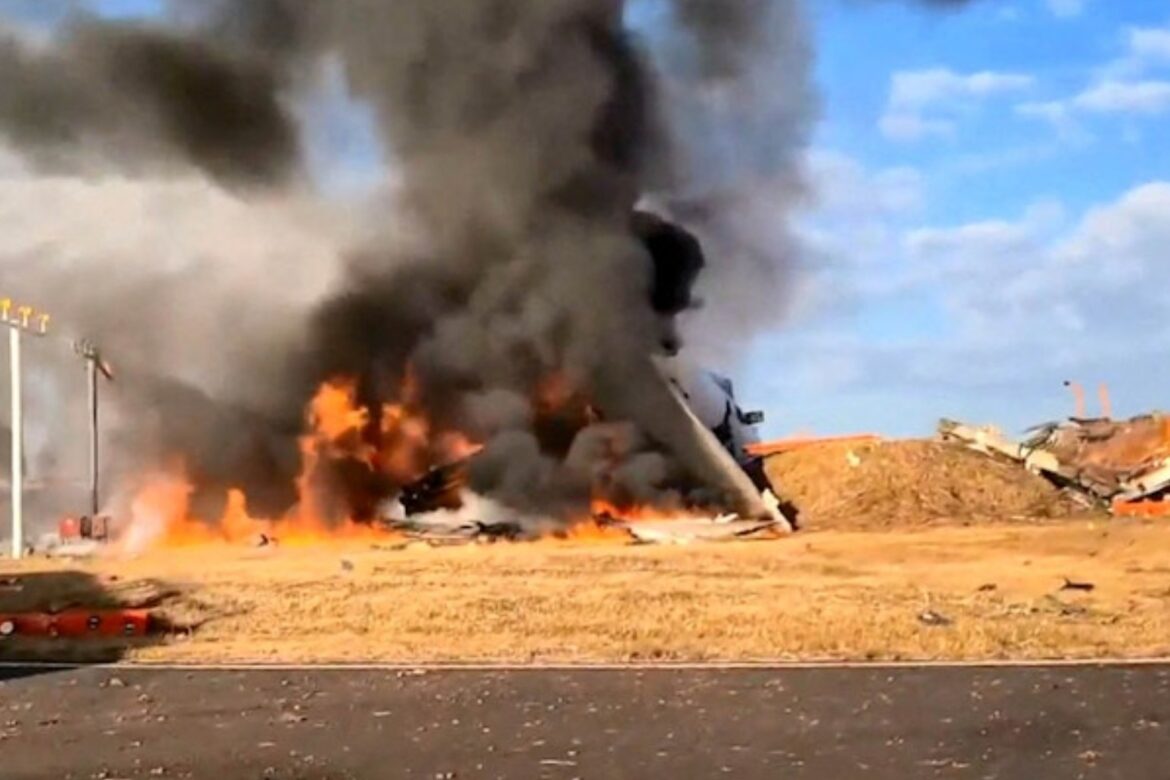 More than 150 dead as plane crashes off runway in South Korea and catches fire