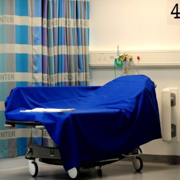 NHS patients dying in corridors and going undiscovered for hours report says