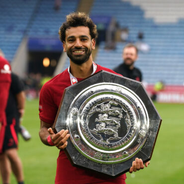 Mo Salah signs contract extension at Liverpool