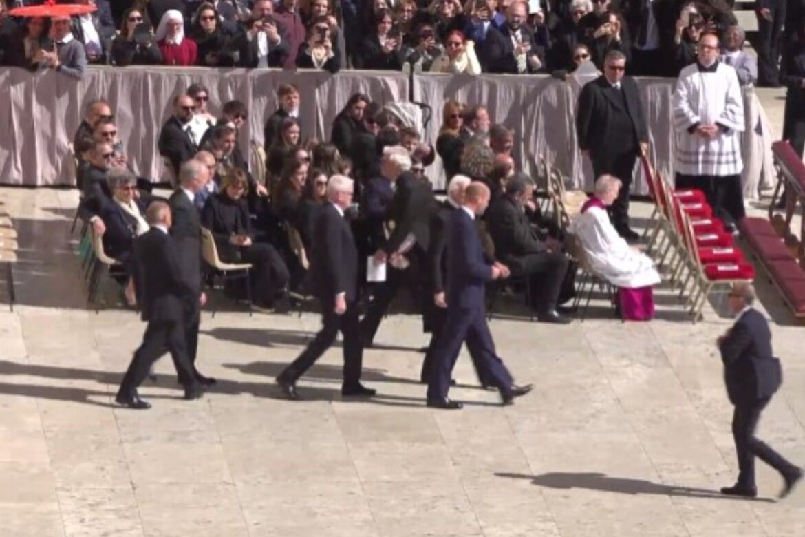 Presidents prime ministers and cardinals gather for funeral of Pope Francis