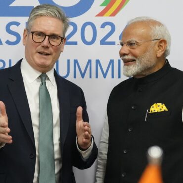 UK and India agree trade deal slashing tariffs on car and whisky exports