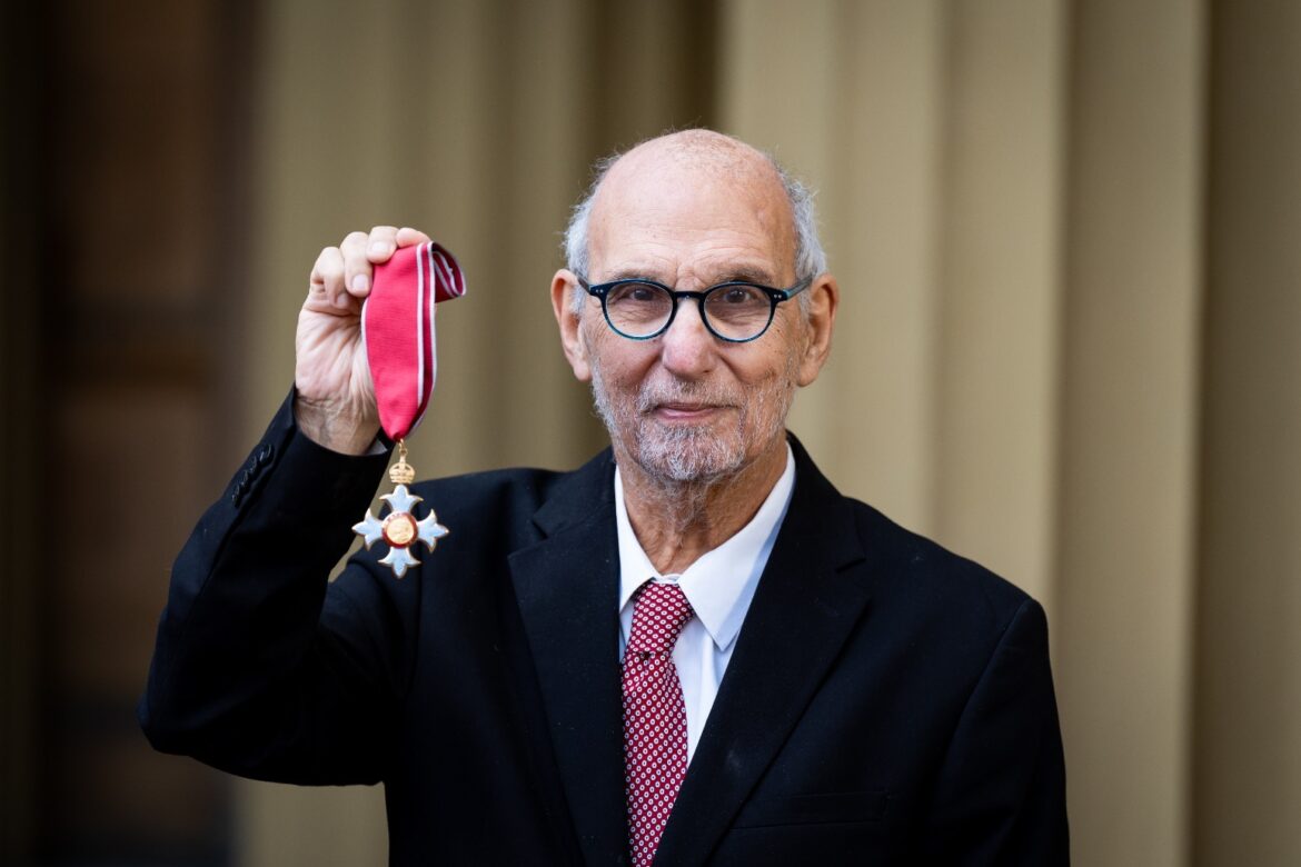 Broadcaster and former BBC executive Alan Yentob dies aged 78