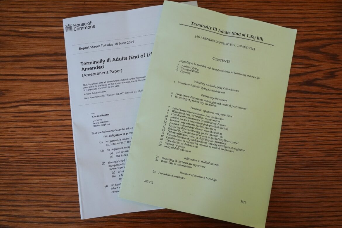MPs switch sides to vote no to drastically weakened assisted dying Bill
