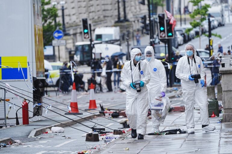Number of people injured at Liverpools victory parade rises to 109