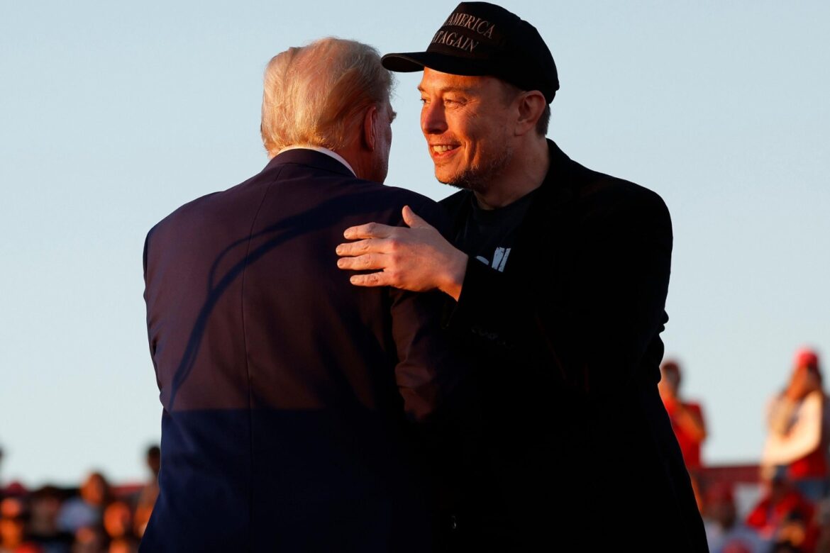 Trump gives Elon Musk an Oval Office send off